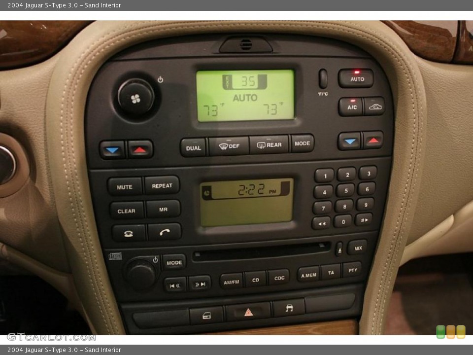 Sand Interior Controls for the 2004 Jaguar S-Type 3.0 #46060308