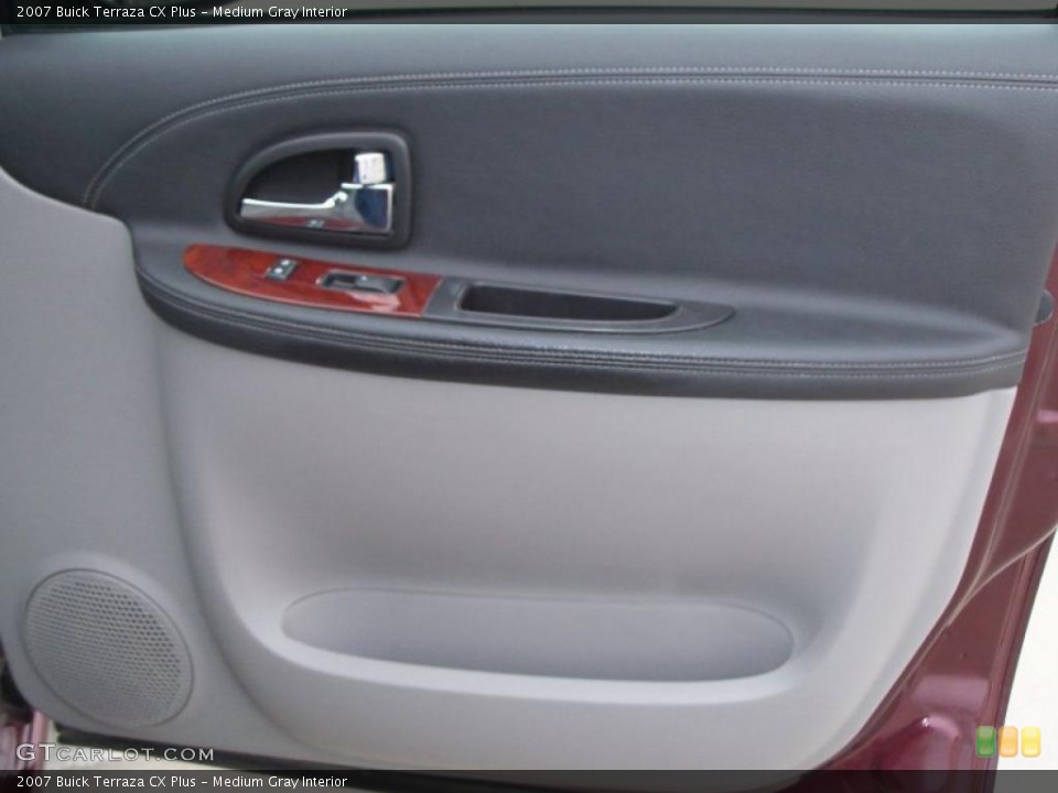 Medium Gray Interior Door Panel for the 2007 Buick Terraza CX Plus #46060950