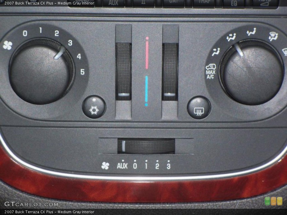Medium Gray Interior Controls for the 2007 Buick Terraza CX Plus #46061118