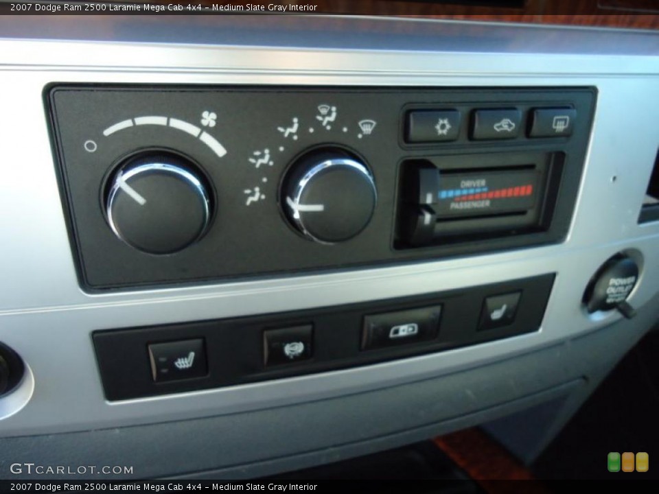 Medium Slate Gray Interior Controls for the 2007 Dodge Ram 2500 Laramie Mega Cab 4x4 #46063665