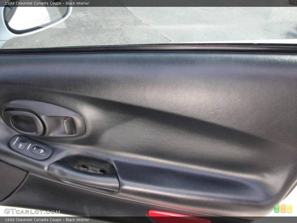 Black Interior Door Panel for the 1999 Chevrolet Corvette Coupe #46067362