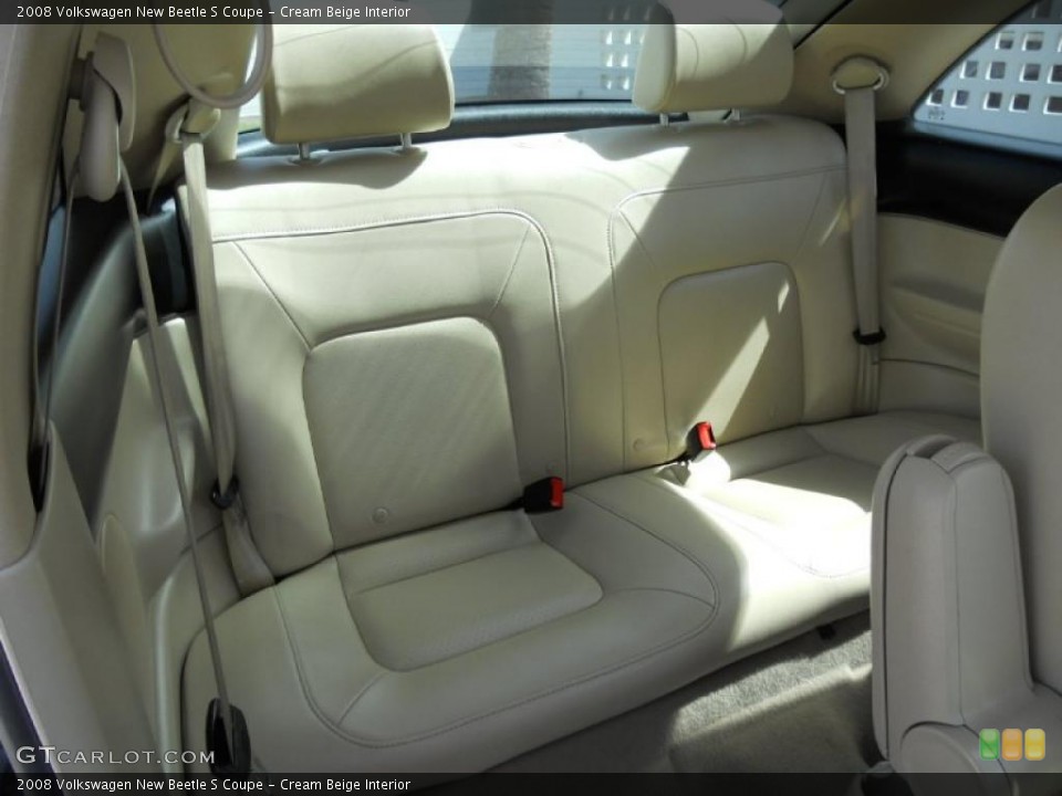 Cream Beige Interior Photo for the 2008 Volkswagen New Beetle S Coupe #46067798