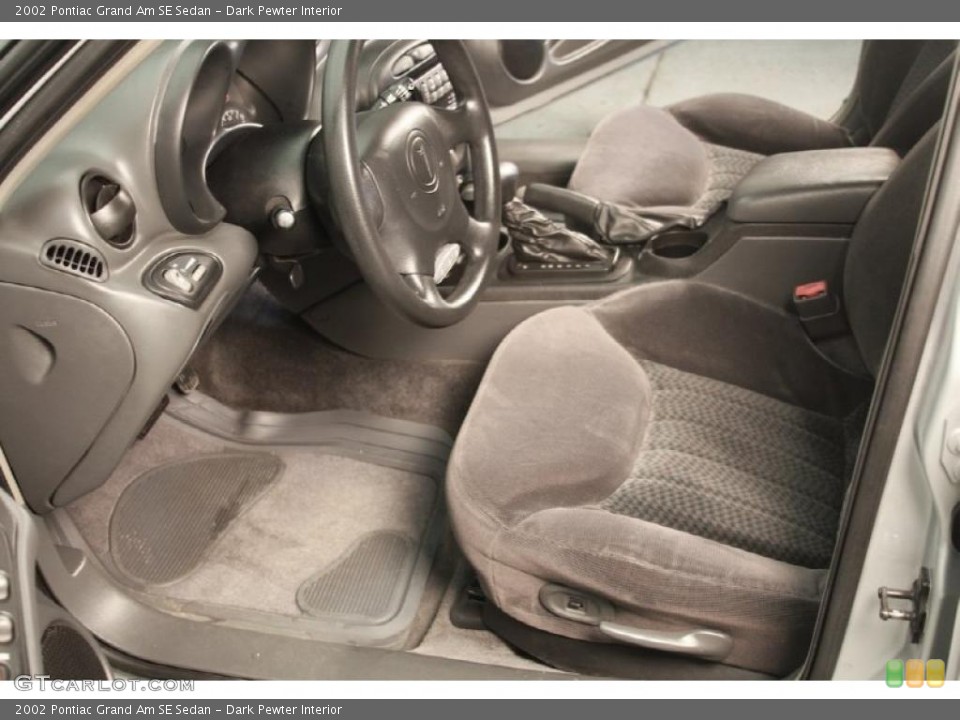Dark Pewter Interior Photo for the 2002 Pontiac Grand Am SE Sedan #46076847