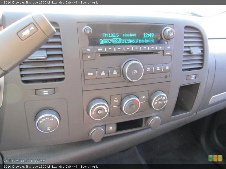 Ebony Interior Controls for the 2010 Chevrolet Silverado 1500 LT Extended Cab 4x4 #46078200
