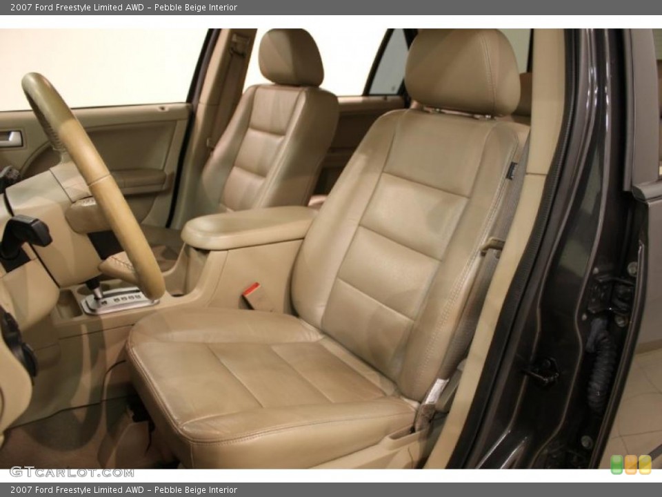 Pebble Beige Interior Photo for the 2007 Ford Freestyle Limited AWD #46082549