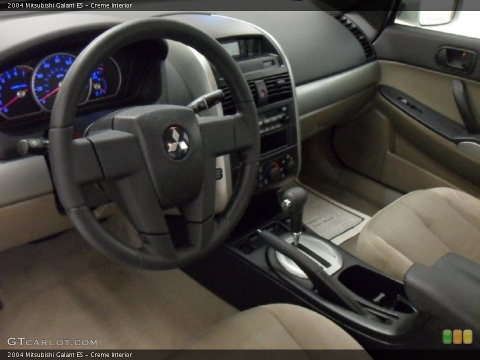 Creme 2004 Mitsubishi Galant Interiors
