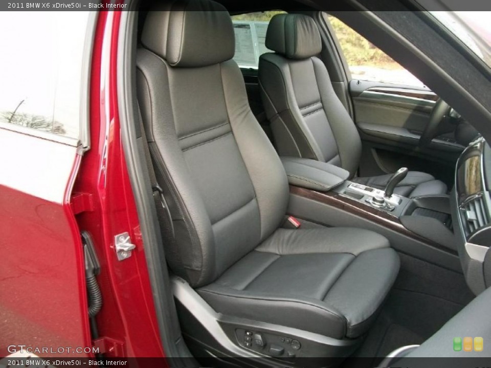 Black Interior Photo for the 2011 BMW X6 xDrive50i #46097156