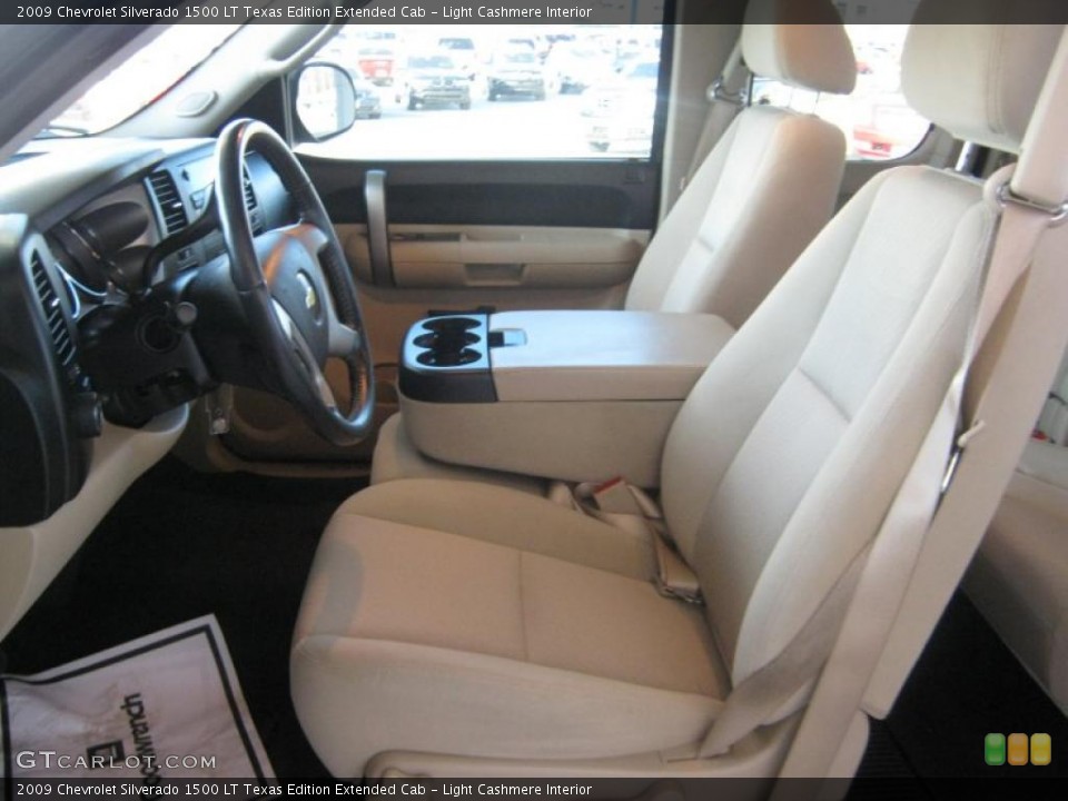 Light Cashmere Interior Photo for the 2009 Chevrolet Silverado 1500 LT Texas Edition Extended Cab #46099988