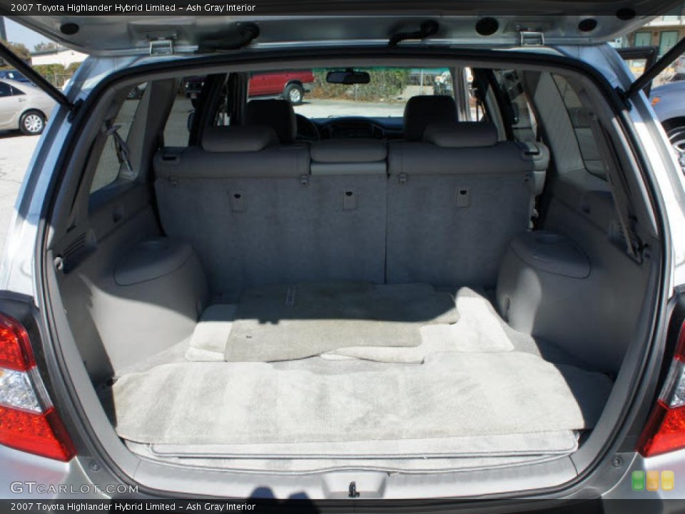 Ash Gray Interior Trunk for the 2007 Toyota Highlander Hybrid Limited #46100852
