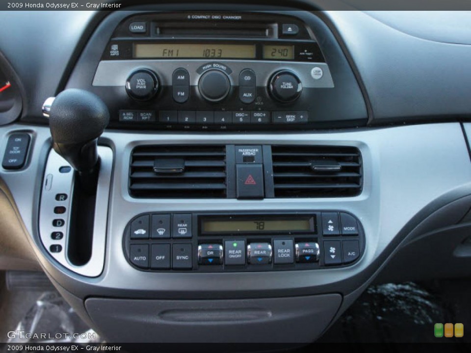 Gray Interior Controls for the 2009 Honda Odyssey EX #46102115