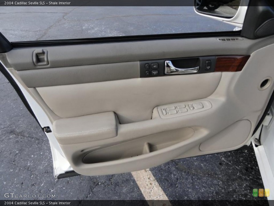 Shale Interior Door Panel for the 2004 Cadillac Seville SLS #46105484