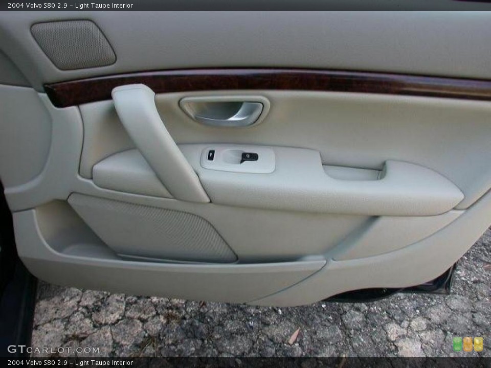 Light Taupe Interior Door Panel for the 2004 Volvo S80 2.9 #46105799