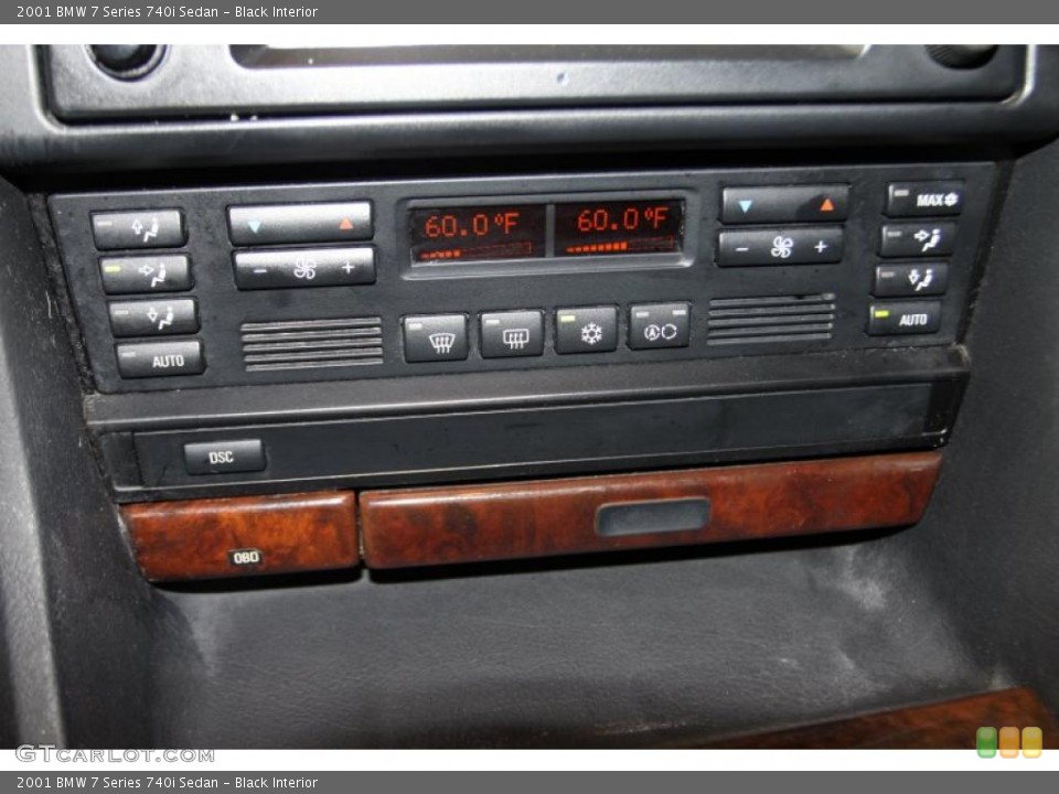 Black Interior Controls for the 2001 BMW 7 Series 740i Sedan #46106738