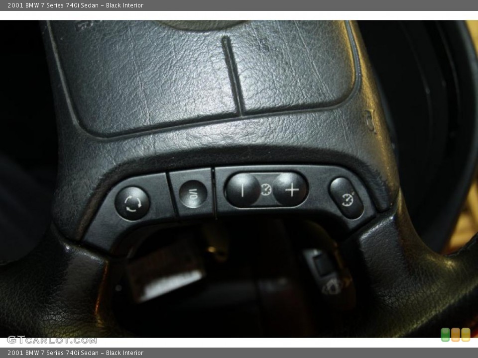 Black Interior Controls for the 2001 BMW 7 Series 740i Sedan #46106759
