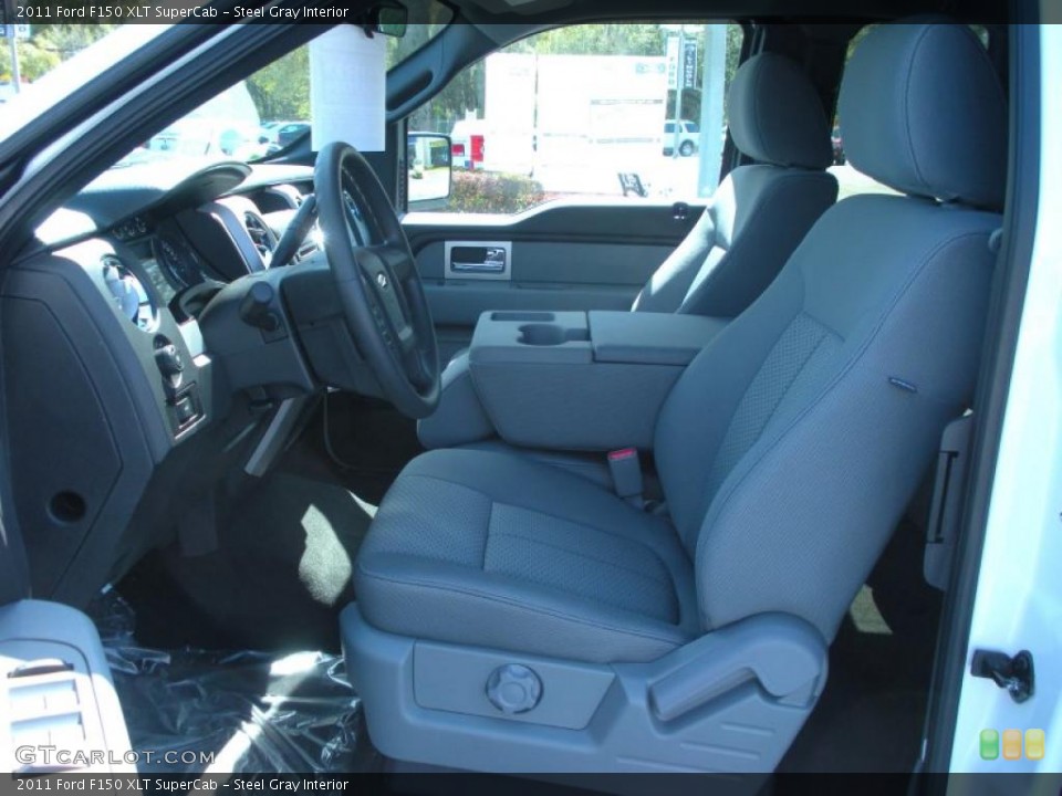 Steel Gray Interior Photo for the 2011 Ford F150 XLT SuperCab #46107167