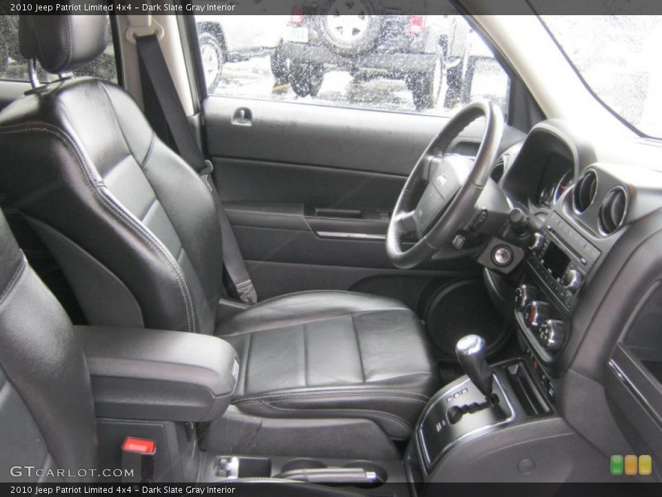Dark Slate Gray Interior Photo for the 2010 Jeep Patriot Limited 4x4 #46116272
