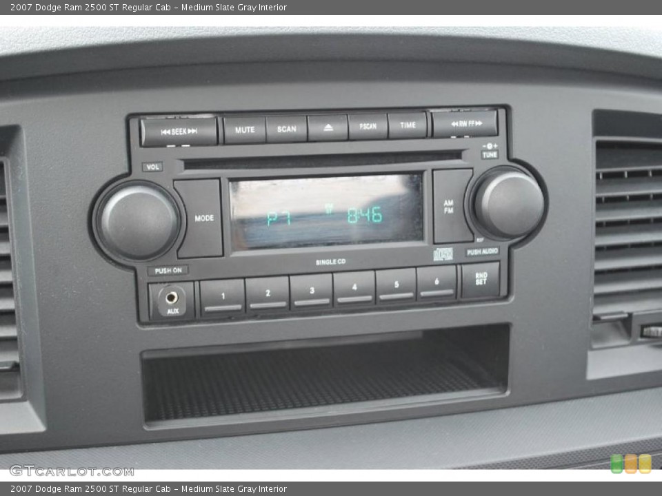Medium Slate Gray Interior Controls for the 2007 Dodge Ram 2500 ST Regular Cab #46116323