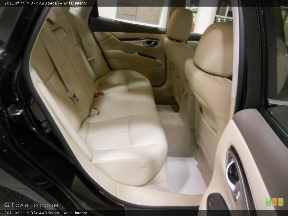 Wheat Interior Photo for the 2011 Infiniti M 37x AWD Sedan #46122681