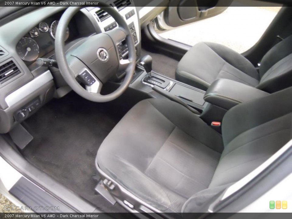 Dark Charcoal Interior Photo for the 2007 Mercury Milan V6 AWD #46131406
