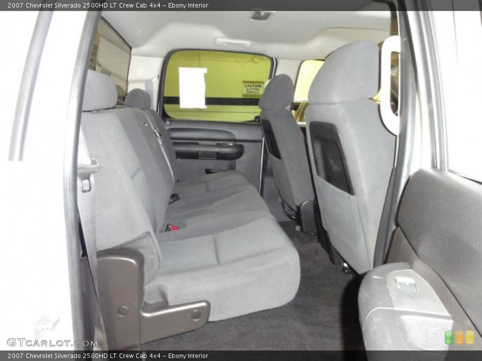 Ebony Interior Photo for the 2007 Chevrolet Silverado 2500HD LT Crew Cab 4x4 #46132138