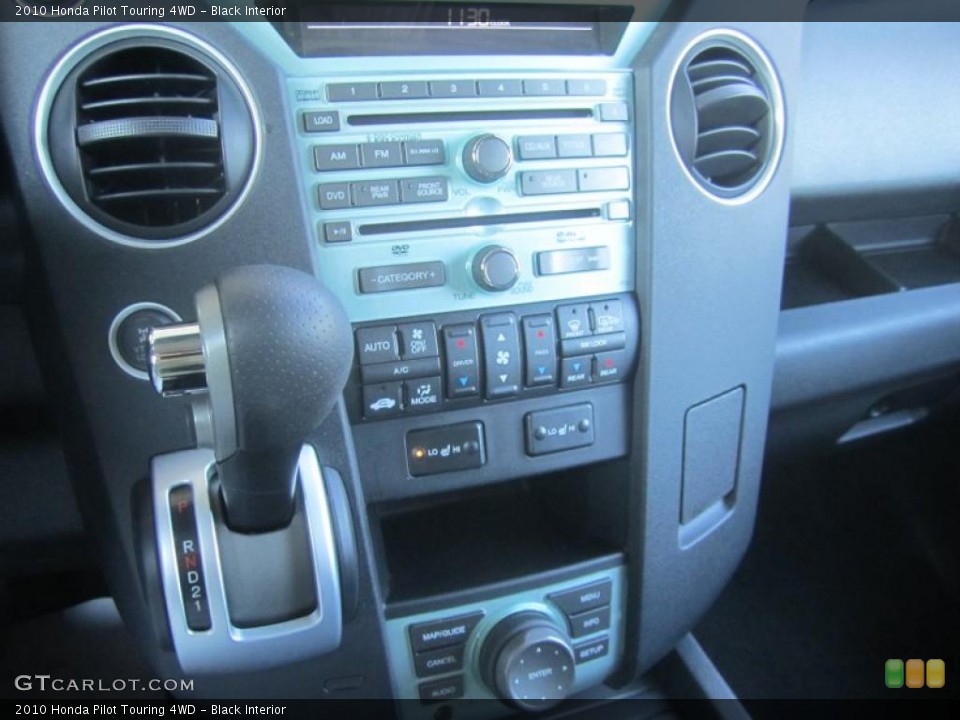 Black Interior Controls for the 2010 Honda Pilot Touring 4WD #46133224