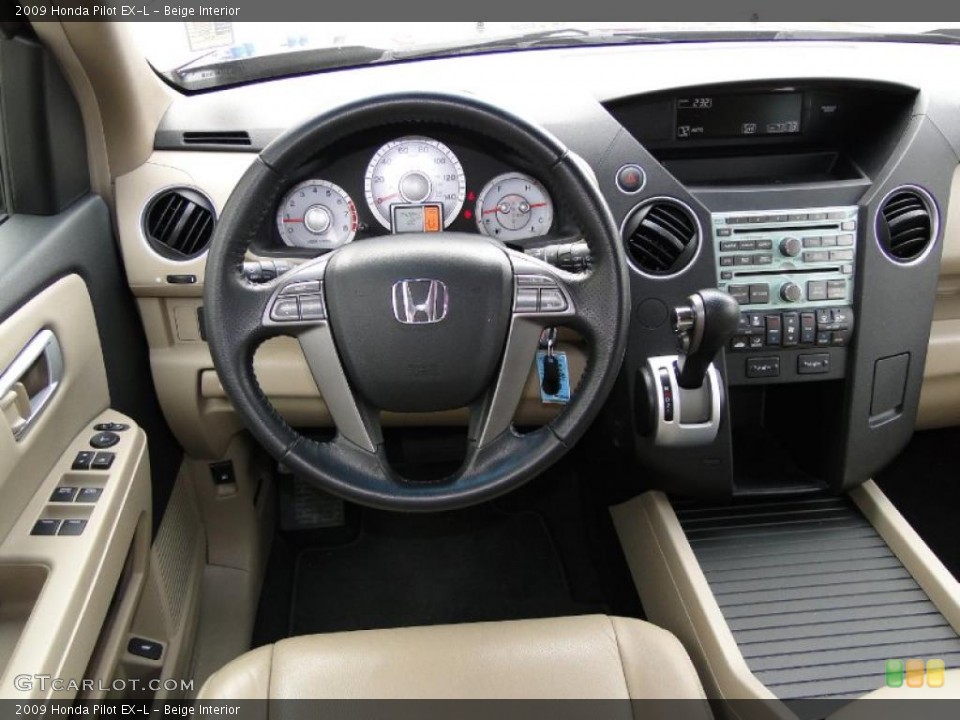 Beige Interior Dashboard for the 2009 Honda Pilot EX-L #46137556