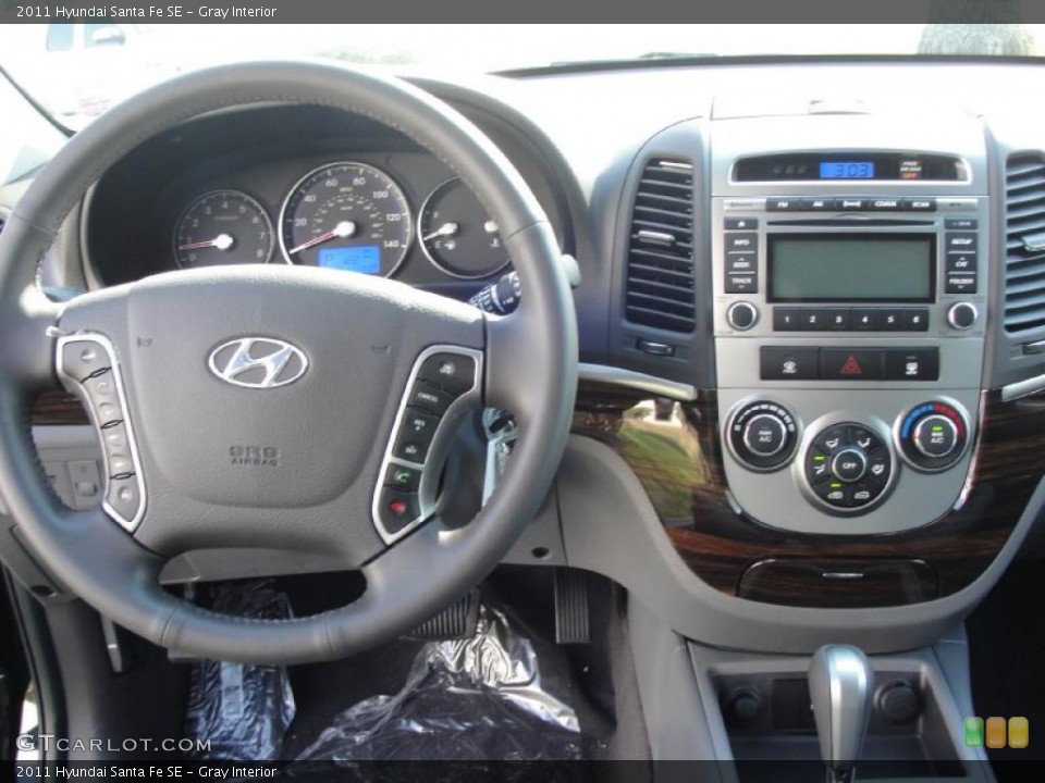 Gray Interior Dashboard for the 2011 Hyundai Santa Fe SE #46138045