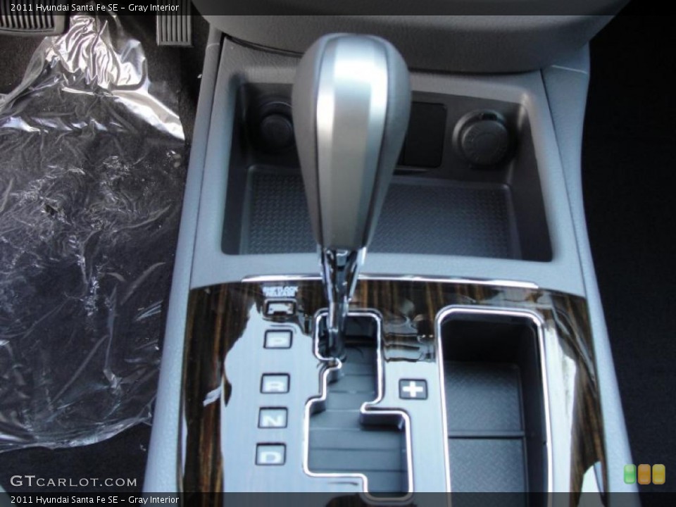 Gray Interior Transmission for the 2011 Hyundai Santa Fe SE #46138075