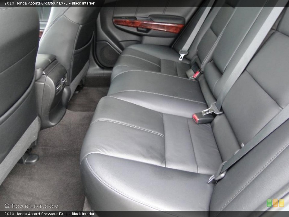 Black Interior Photo for the 2010 Honda Accord Crosstour EX-L #46138552