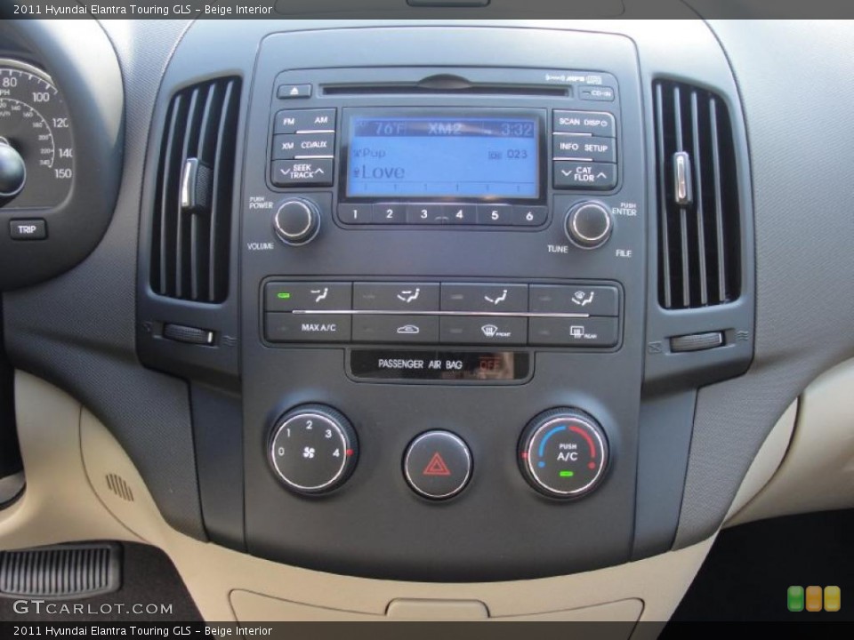 Beige Interior Controls for the 2011 Hyundai Elantra Touring GLS #46141432