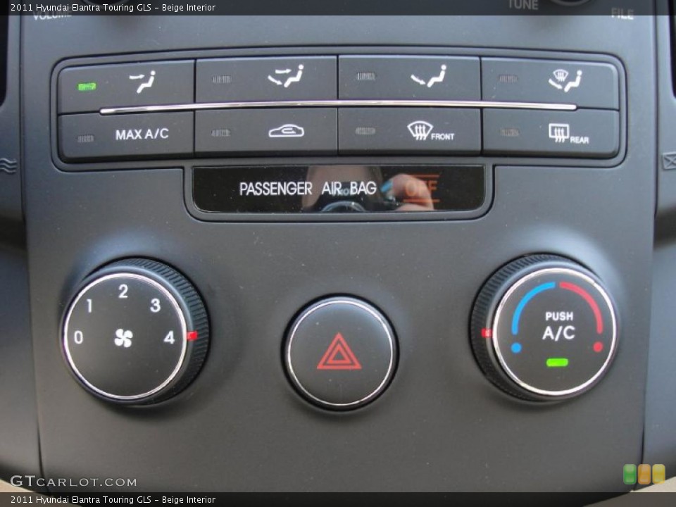 Beige Interior Controls for the 2011 Hyundai Elantra Touring GLS #46141450