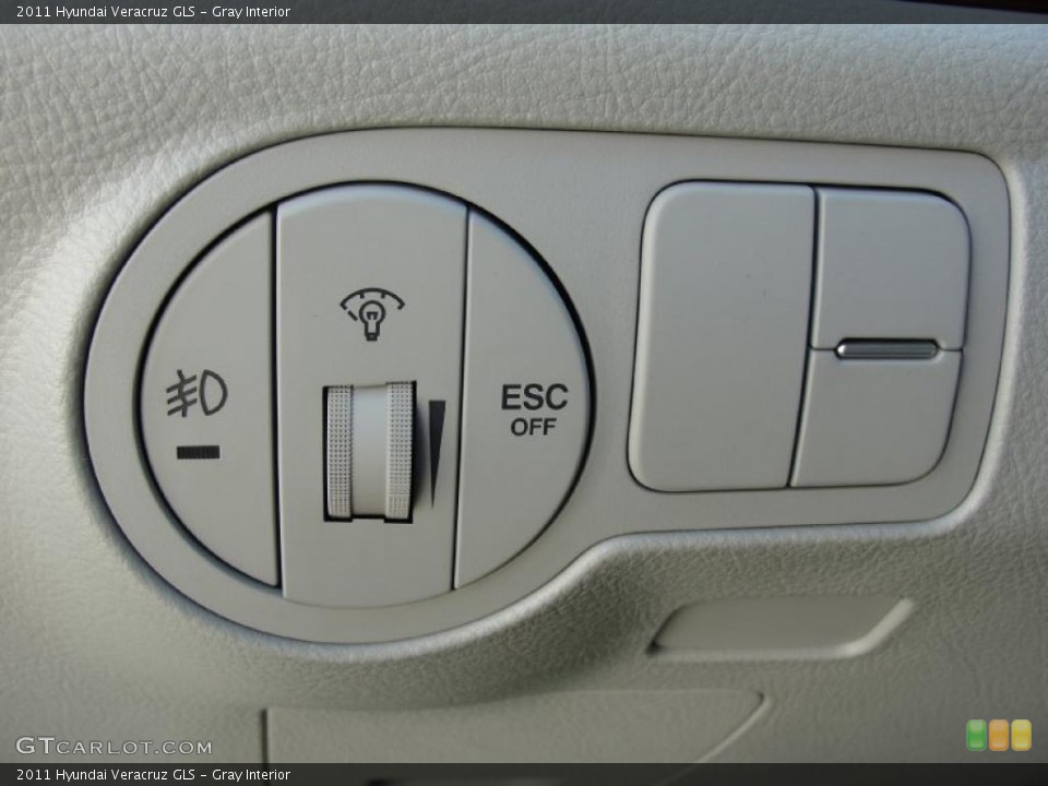 Gray Interior Controls for the 2011 Hyundai Veracruz GLS #46141825