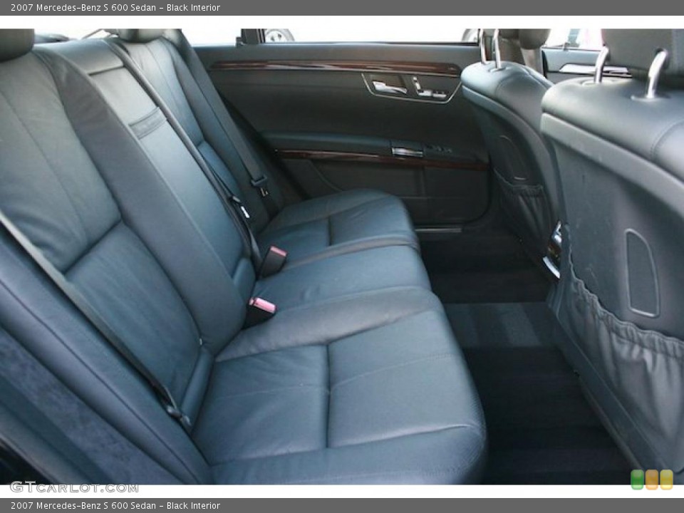 Black Interior Photo for the 2007 Mercedes-Benz S 600 Sedan #46141912
