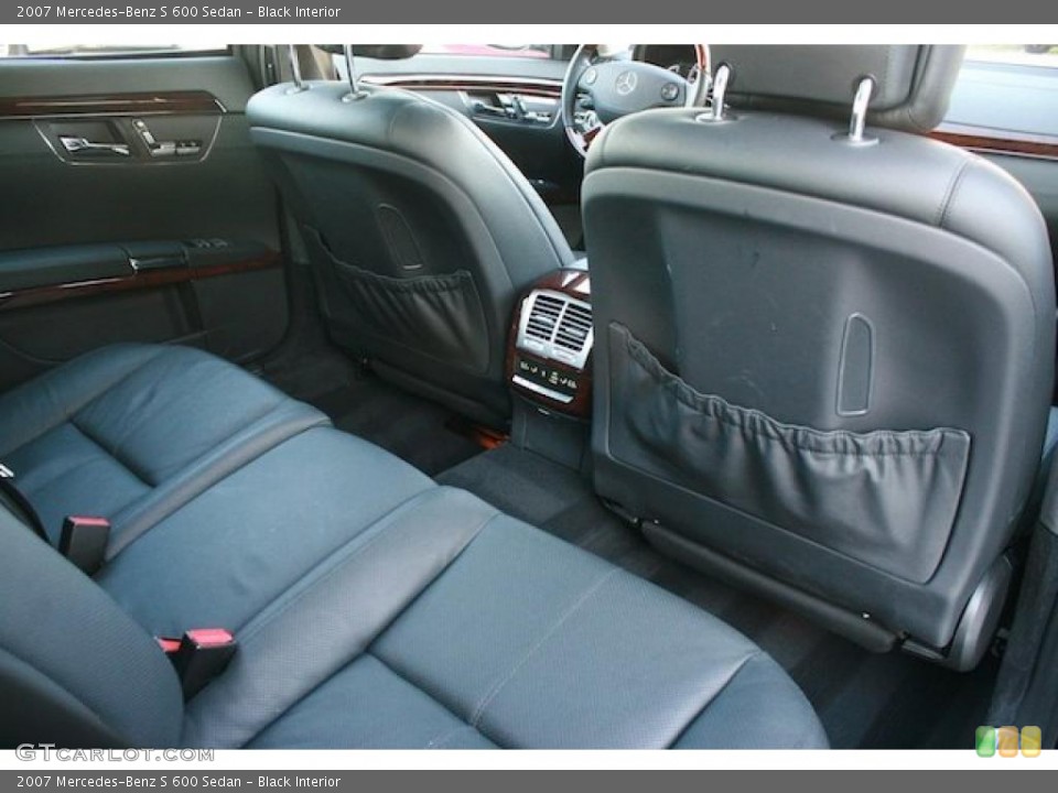 Black Interior Photo for the 2007 Mercedes-Benz S 600 Sedan #46141924