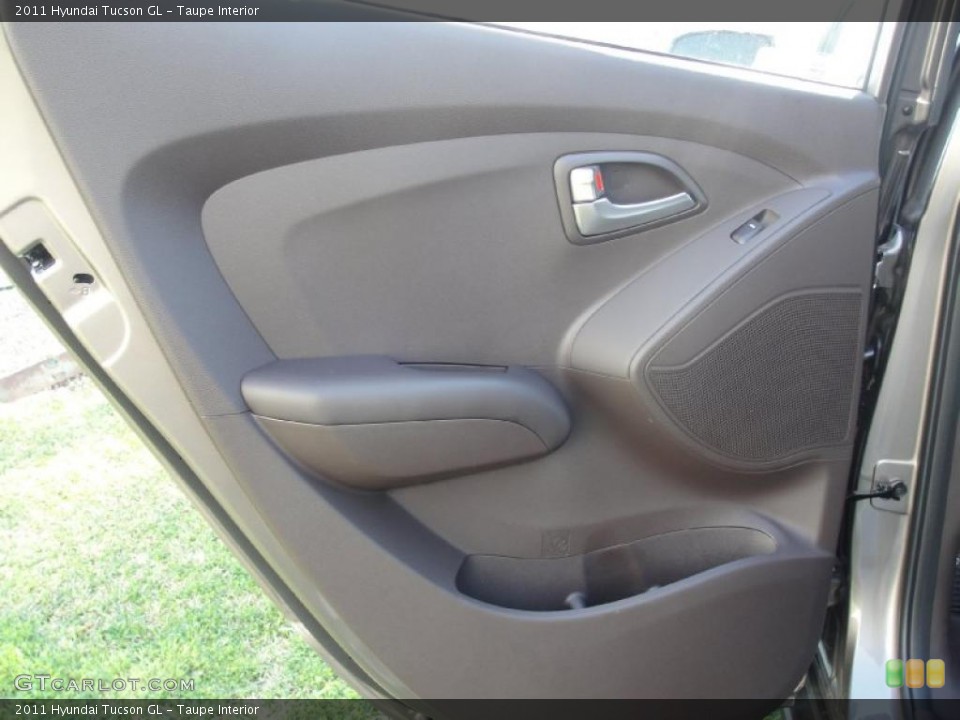 Taupe Interior Door Panel for the 2011 Hyundai Tucson GL #46142530