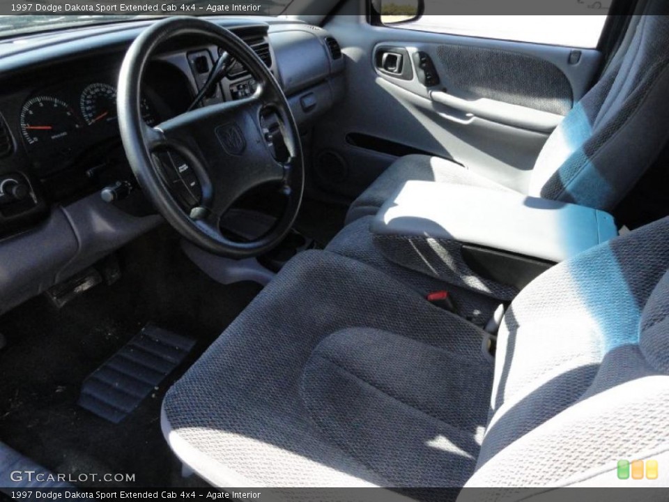 Agate Interior Photo for the 1997 Dodge Dakota Sport Extended Cab 4x4 #46146170