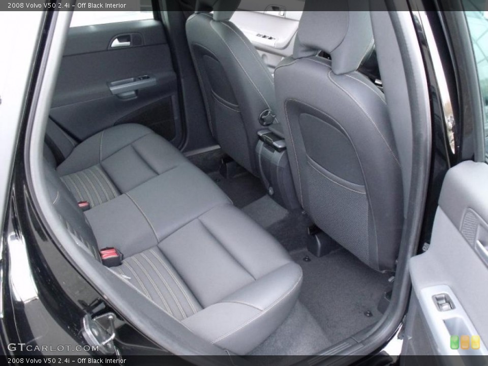 Off Black Interior Photo for the 2008 Volvo V50 2.4i #46148943