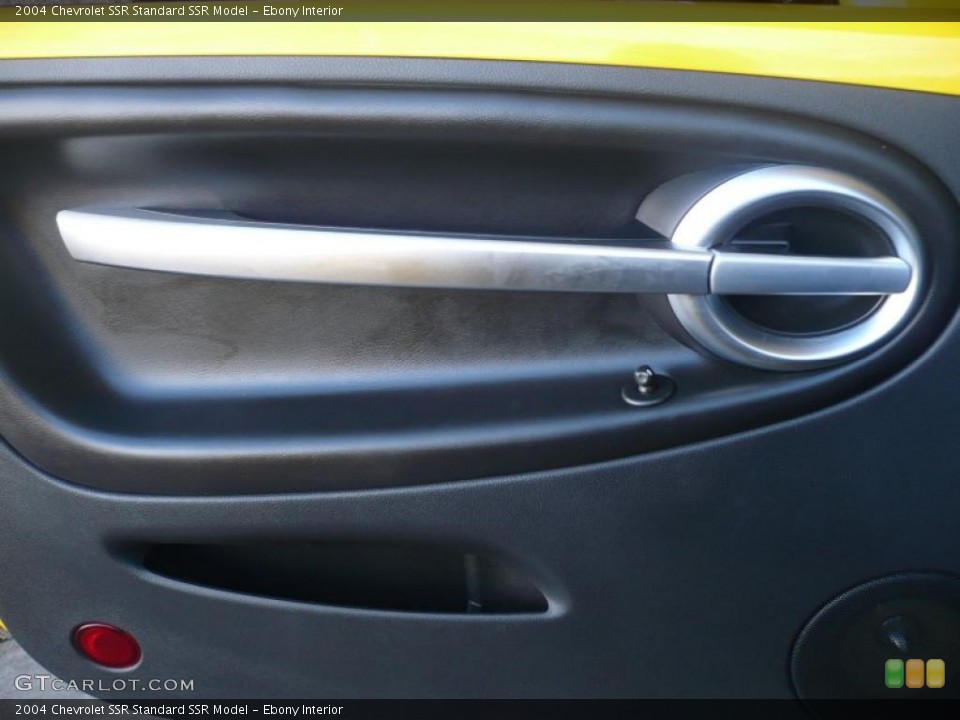 Ebony Interior Door Panel for the 2004 Chevrolet SSR  #46162752
