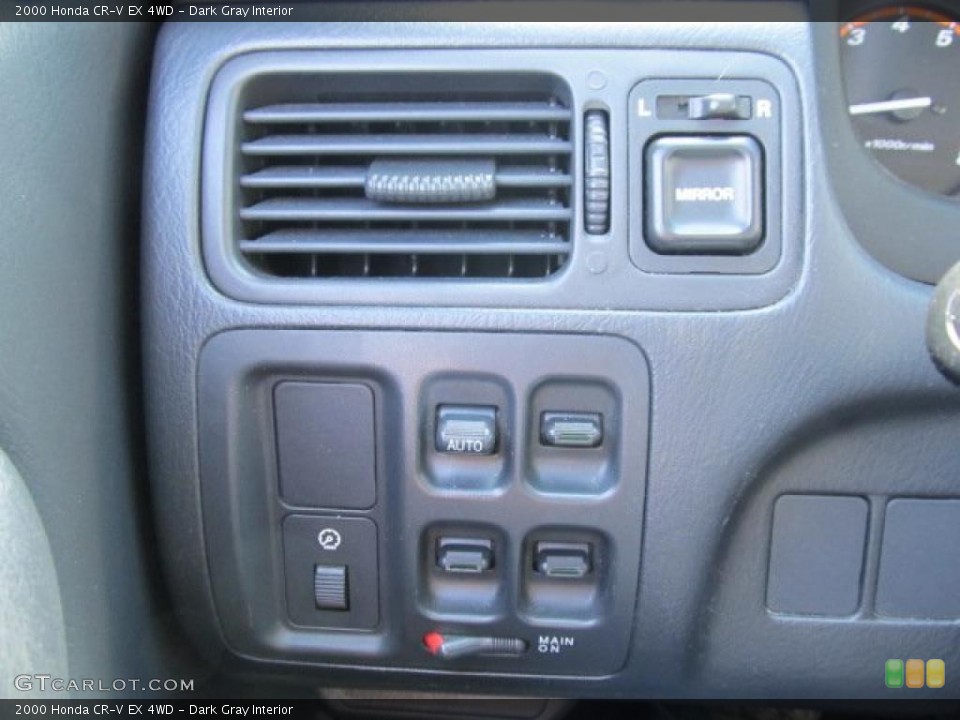 Dark Gray Interior Controls for the 2000 Honda CR-V EX 4WD #46163154