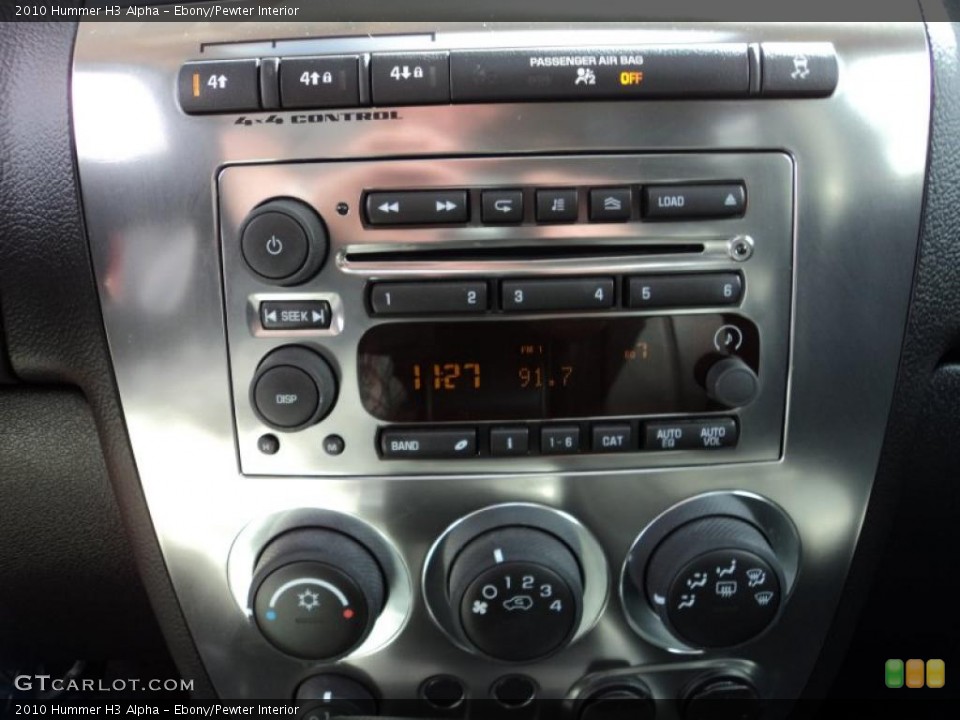 Ebony/Pewter Interior Controls for the 2010 Hummer H3 Alpha #46164381