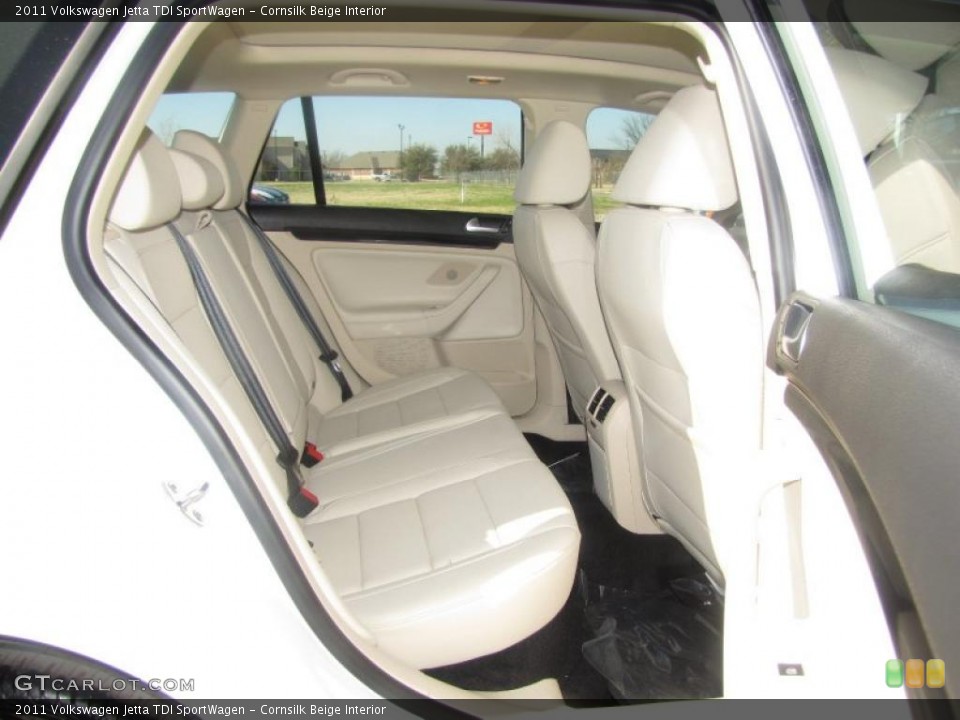 Cornsilk Beige Interior Photo for the 2011 Volkswagen Jetta TDI SportWagen #46165867