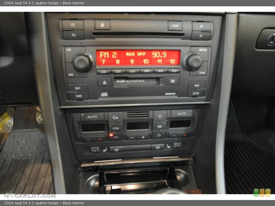 Black Interior Controls for the 2004 Audi S4 4.2 quattro Sedan #46169424