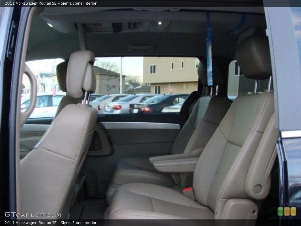 Sierra Stone Interior Photo for the 2011 Volkswagen Routan SE #46172169