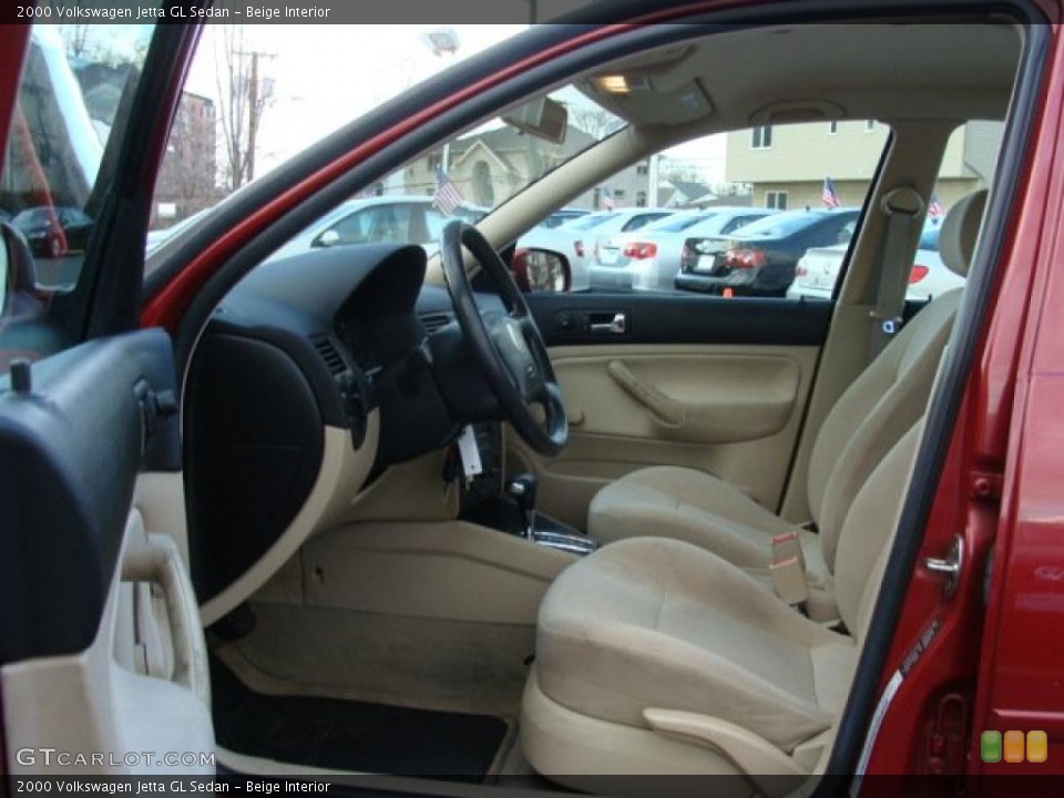 Beige Interior Photo for the 2000 Volkswagen Jetta GL Sedan #46172418