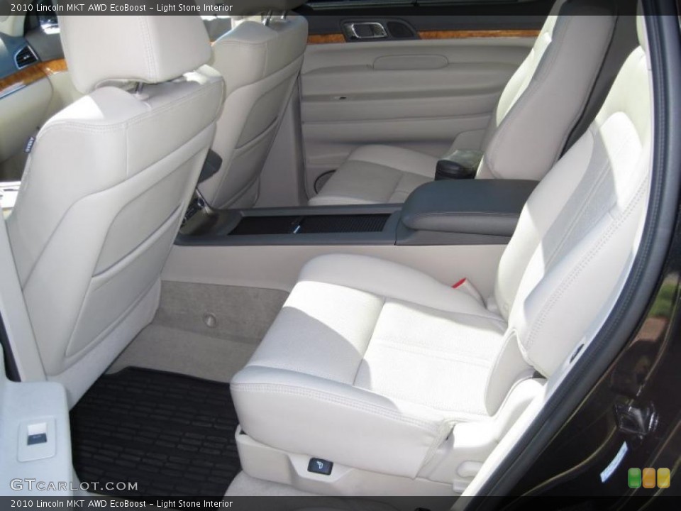 Light Stone Interior Photo for the 2010 Lincoln MKT AWD EcoBoost #46174034