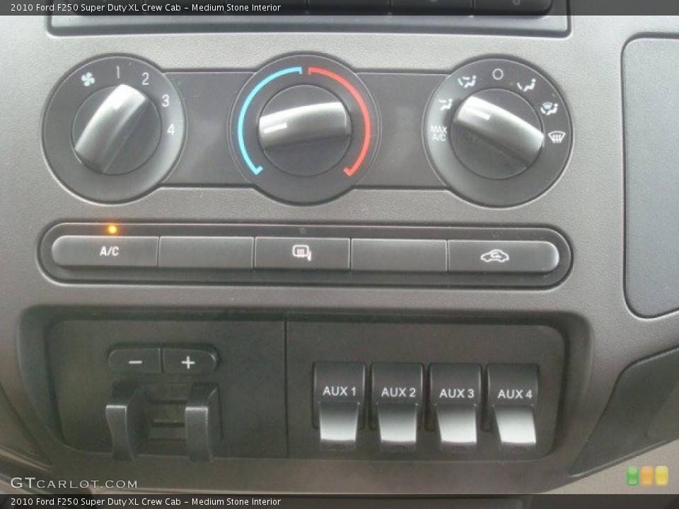 Medium Stone Interior Controls for the 2010 Ford F250 Super Duty XL Crew Cab #46177404