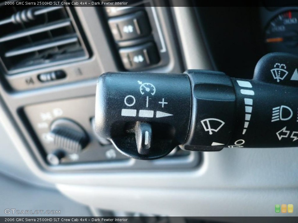 Dark Pewter Interior Controls for the 2006 GMC Sierra 2500HD SLT Crew Cab 4x4 #46181139
