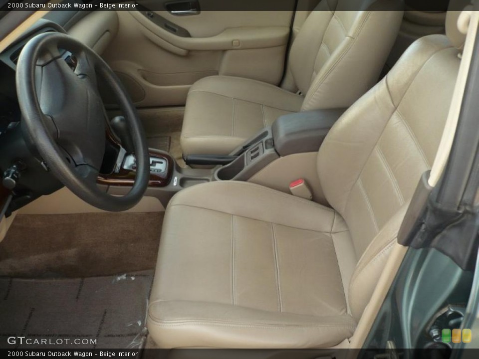 Beige Interior Photo for the 2000 Subaru Outback Wagon #46181424