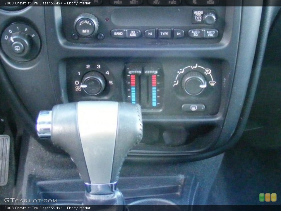 Ebony Interior Controls for the 2008 Chevrolet TrailBlazer SS 4x4 #46182270