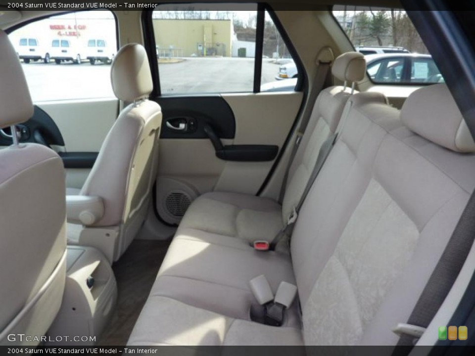 Tan Interior Photo for the 2004 Saturn VUE  #46184697